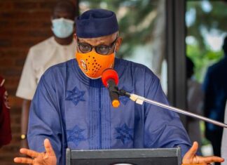 Ondo gov’t approves payment of six months deductions, hazard allowance to health workers