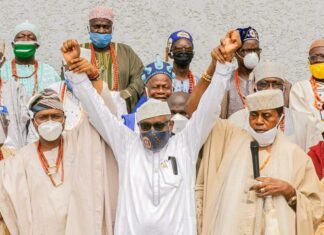 Council of Obas endorses Akeredolu for second term