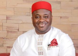 Akwa Ibom senator dumps PDP