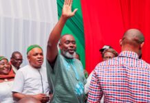 Akan Udofia storms Eket amidst cheers